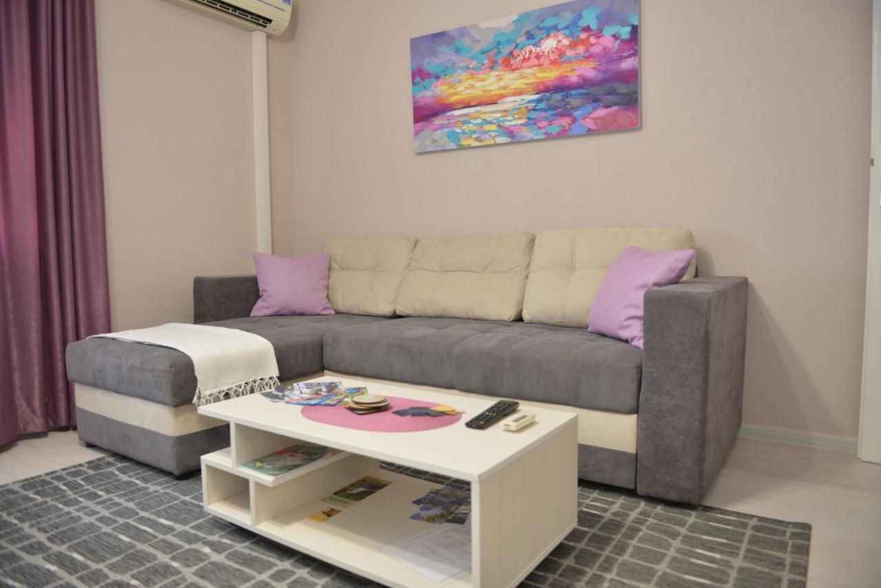 Apartmani Tomic クラドヴォ エクステリア 写真