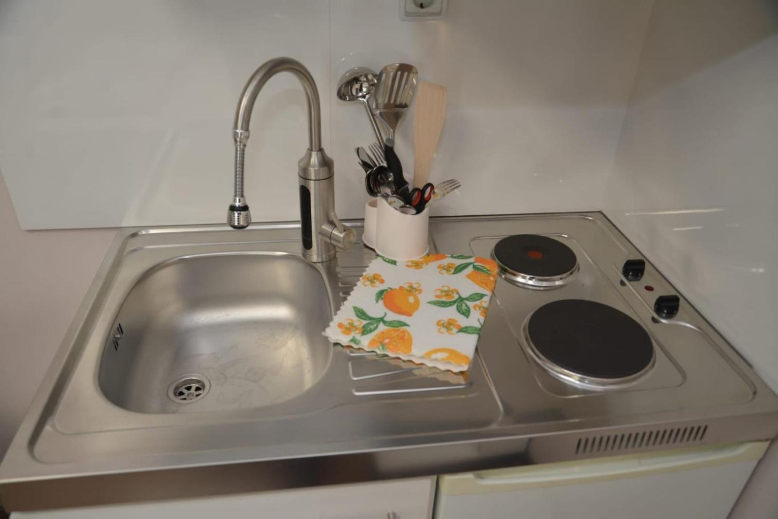 Apartmani Tomic クラドヴォ エクステリア 写真